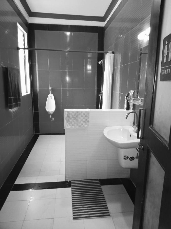 Monkey Bunky-3Monkeys Backpacker'S Hostel كاتماندو المظهر الخارجي الصورة